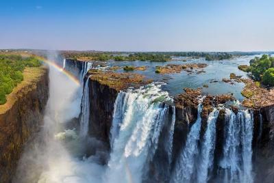 8 días destacados de Botswana y Victoria Falls Overland Tour
