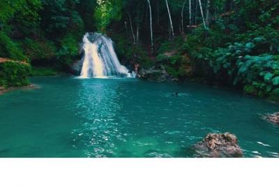 Dunns River Blue Hole Combo de Runaway Bay Dunns River Blue Hole Combo de Runaway Bay