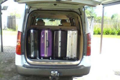 Operador turístico. traslados al aeropuerto y hoteles servicios d Operador turístico. traslados al aeropuerto y hoteles servicios d