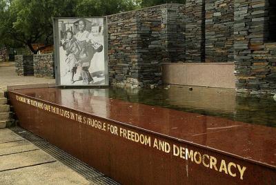 Excursión al municipio de Soweto desde Johannesburgo - Viernes es