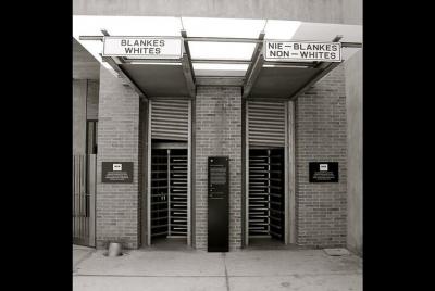 Museo del Apartheid de medio día