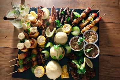 Tour nocturno de comidas y bebidas - Johannesburgo