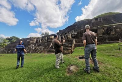 Tour de un día: sitio maya de Tazumal, parque del complejo volcán