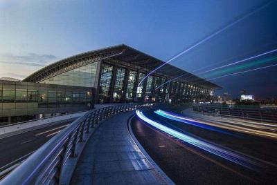 Aeropuerto de Xi'an Xianyang a hoteles: traslado privado con serv