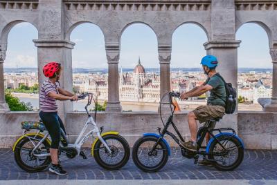 Recorrido turístico de 3 horas por Budapest con bicicletas eléctr