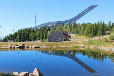 Caminata por Oslo - caminata Holmenkollen
