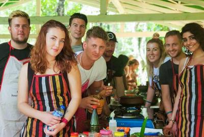 Matale Highlands y experiencia culinaria de Habarana