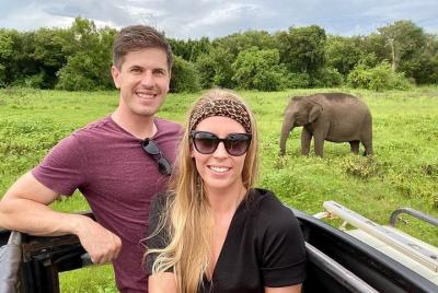 Safari en jeep privado del Parque Nacional de Minneriya desde Hab