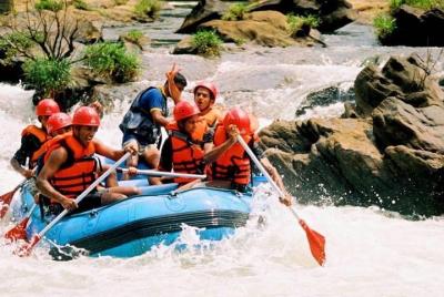 Kitulgala White Water Rafting Day tour desde Colombo, Negombo o K Kitulgala White Water Rafting Day tour desde Colombo, Negombo o K