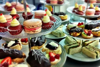 Excursión de un día a Colombo con té de la tarde en el hotel King