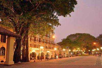 Excursión en tierra Excursiones de un día al templo de Kelaniya y