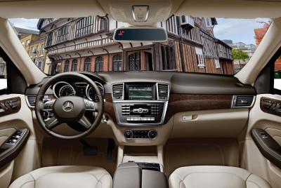 Traslado privado desde la ciudad de Bournemouth al aeropuerto de 