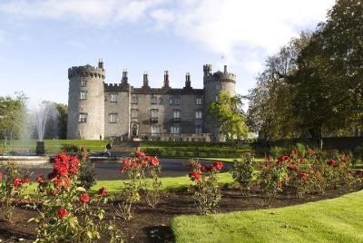 Excursión de un día a Glendalough, las montañas de Wicklow y Kilk