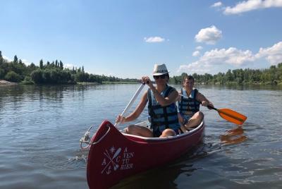 Kayak en el río Dnipro en Kiev Tour privado