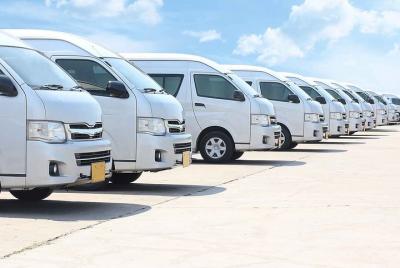 Traslado privado de salida: hoteles de Hikkaduwa al aeropuerto (C