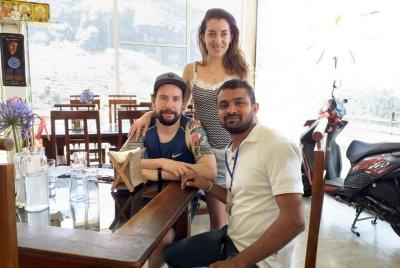 Excursión de un día a Kandy a Sigiriya