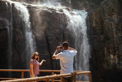 Escapada a la ciudad: excursión privada de un día a Nuwara Eliya