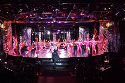 Bangkok Calypso Cabaret Show Tour con cena opcional.