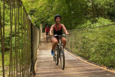 Rainforest Cycling Adventure en Santa Lucía