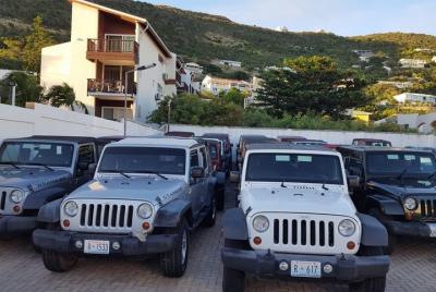 Tour a la isla de Jeep Wrangler Tour a la isla de Jeep Wrangler