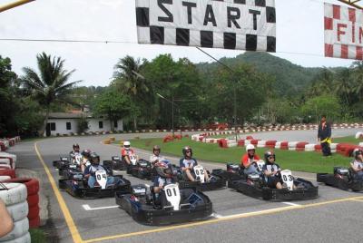 ¡Descubre el circuito de Patong Go-Kart Speedway - Phuket!