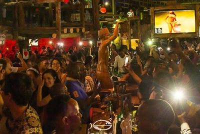 Dar es salaaam de noche Dar es salaaam de noche