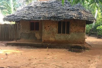 Visita a la granja de especias y visita privada al bosque de Joza