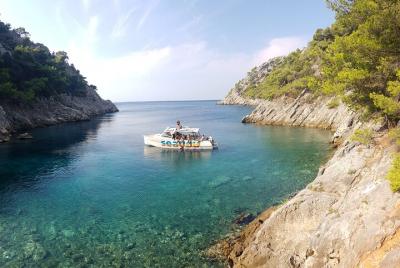 Excursión en barco de 10 horas a la laguna azul y Solta desde Bra Excursión en barco de 10 horas a la laguna azul y Solta desde Bra