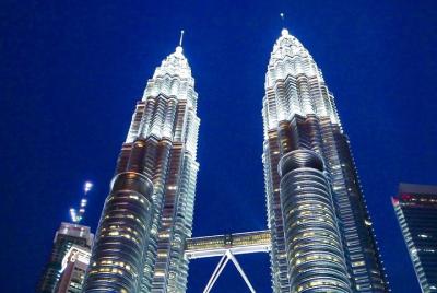 4 Tours en 1 Pase KL City + Cuevas Batu y Cuntry Side + Firefly N 4 Tours en 1 Pase KL City + Cuevas Batu y Cuntry Side + Firefly N