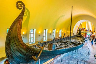 7 horas diarias completas de Oslo "Paseo y Roll" por limusinas ex 7 horas diarias completas de Oslo
