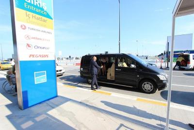 Traslado de ida del aeropuerto de Estambul a SultanAhmet