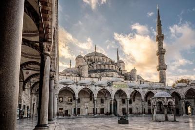 Excursión de medio día en el Estambul imperial: Santa Sofía, Cist