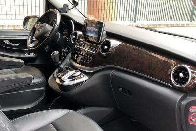 Ginebra al aeropuerto de Ginebra (GVA) - Traslado privado en furg