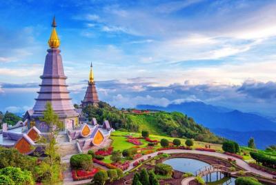 Parque Nacional Doi Inthanon, Cascada y Proyecto Real de Chiang M Parque Nacional Doi Inthanon, Cascada y Proyecto Real de Chiang M