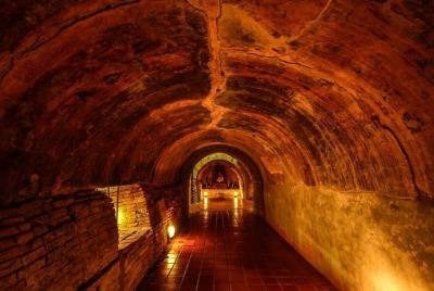 TunnelTemple y DoiSutepTemple (Noche)