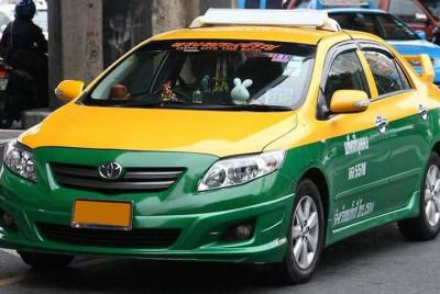 Transporte (Aeropuerto de Chiang Mai al Hotel Four Season)