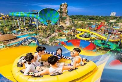 Parque acuático Vana Nava Hua Hin Parque acuático Vana Nava Hua Hin