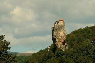 Tour privado Pilar Katskhi Tour privado Pilar Katskhi