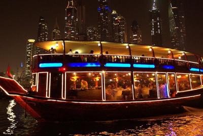 Dubai Marina Dhow cena crucero