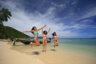 Excursión de medio día por la mañana para hacer snorkel y hacer t