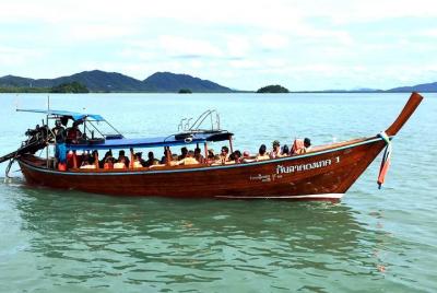 Lanta 4 Islands tour (Longtail boat) Lanta 4 Islands tour (Longtail boat)