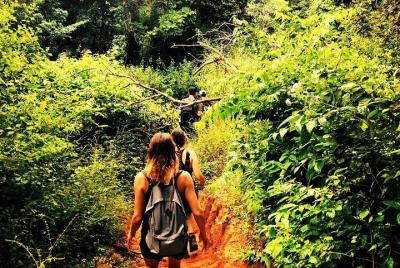 ANTREK excursionismo cueva trekking expolting atardecer playa noc