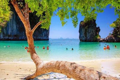 Excursión a la isla de Hong en lancha rápida desde Krabi Excursión a la isla de Hong en lancha rápida desde Krabi