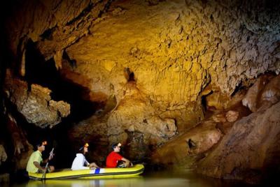 Excursión a la cueva de Poong Chang y a la cascada de Manora desd