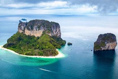 Krabi 4 Islands + Yawasam Island Premium Service en Big Longtail 