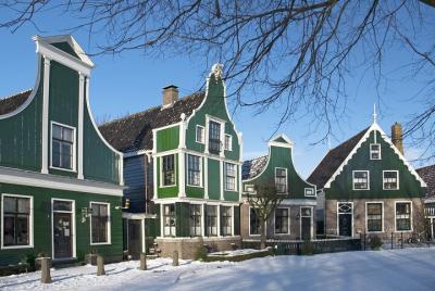 Tour de Volendam, Edam y molino de viento más crucero por el cana