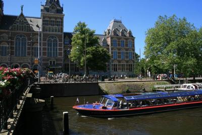 Crucero por los canales de Ámsterdam y entrada Evite las colas al