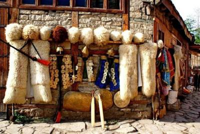 Tour Ismayilli y Lahij