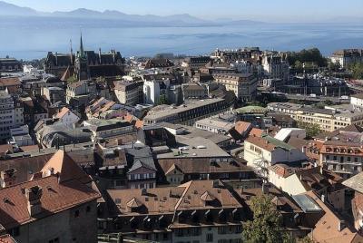 Salida Traslado privado Luxury Car Geneva City a Ginebra aeropuer