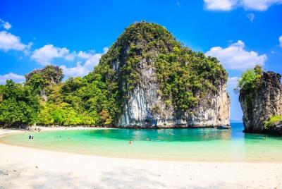 Krabi - Islas Hong en lancha rápida Krabi - Islas Hong en lancha rápida